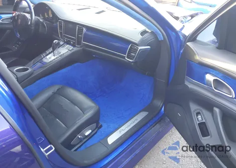 2012 Porsche Panamera 4 z USA, uszkodzony, nr VIN WP0AA2A72CL012629